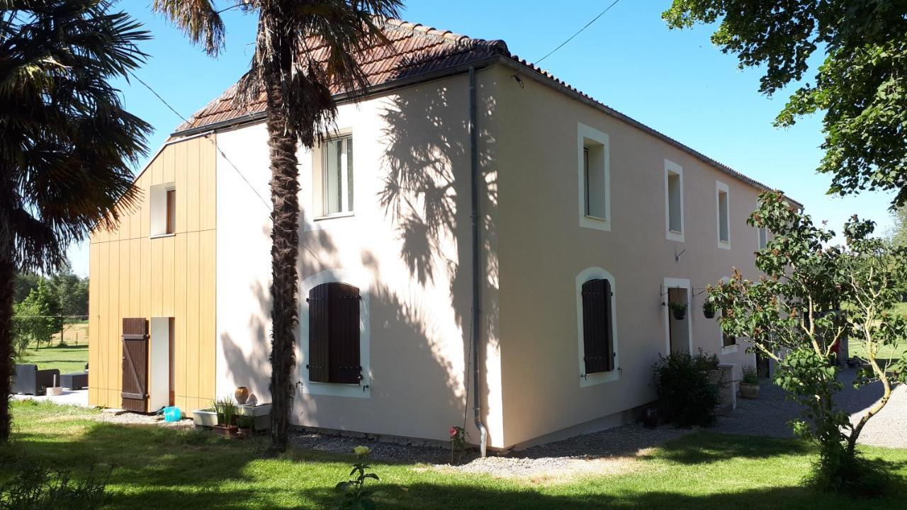 Jazz et Vacances Monlezun Exterior foto